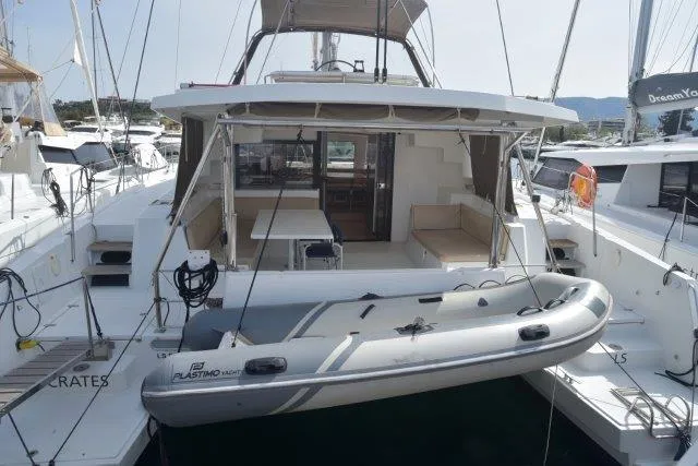 Crates Yacht Photos Pics Bali 4.5
