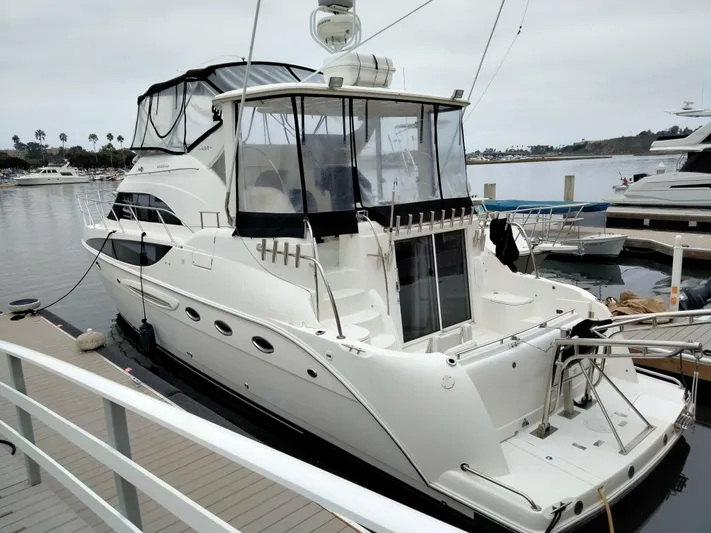 Sunshine Yacht Photos Pics 