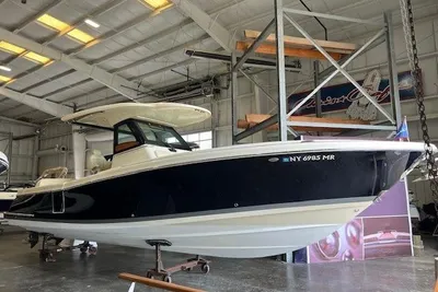 Chris-Craft Catalina 30