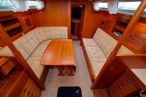 1997 Hallberg-Rassy 39
