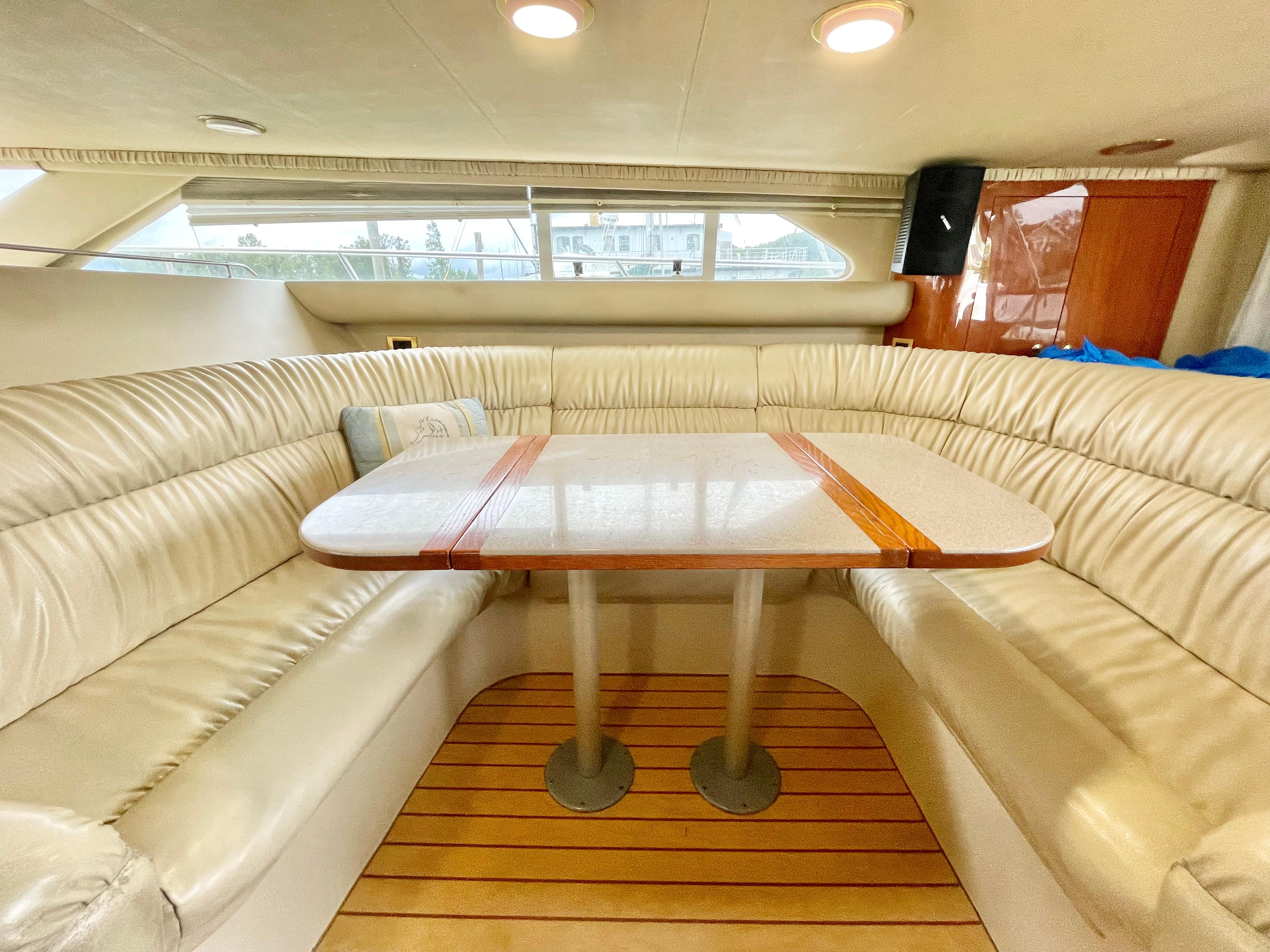 2000 45 Sea Ray 450 Express Bridge