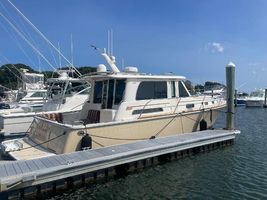 2014 42' 10'' Sabre-42 Salon Express East Falmouth, MA, US