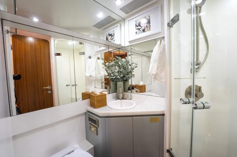 Drifter Yacht Photos Pics 