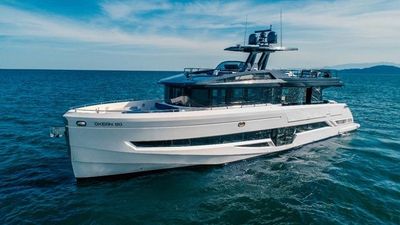 Yacht
