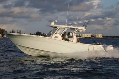 Sea Fox 368 Commander