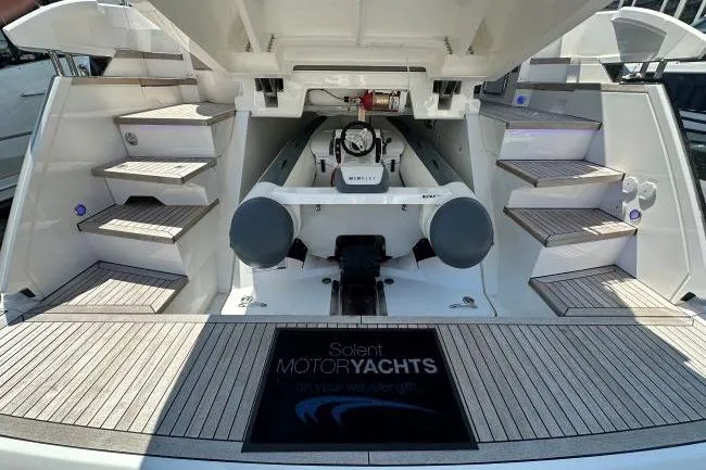  Yacht Photos Pics Fairline Targa 45 GT - Tender