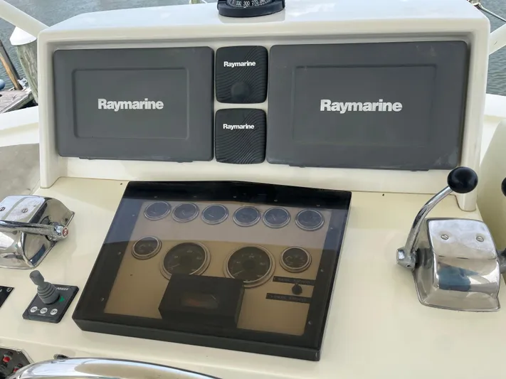 Carol Ann Yacht Photos Pics 