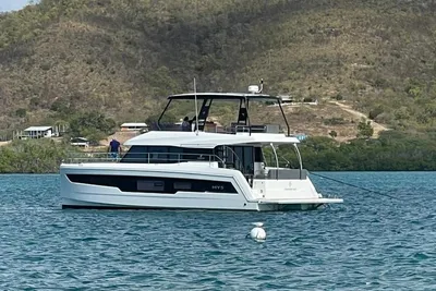Fountaine Pajot MY5