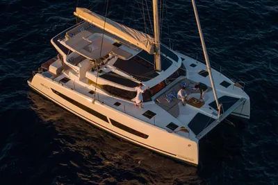 Fountaine Pajot 44