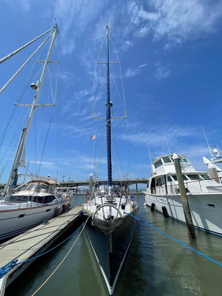 2000 Catalina 470