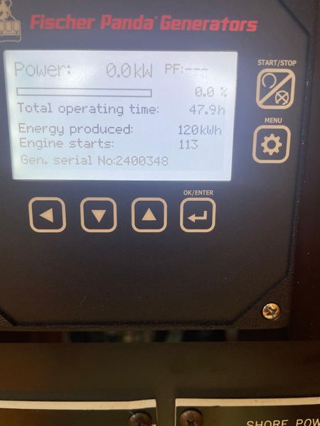 2000 Catalina 470