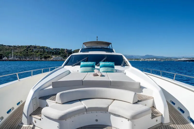 Lady Emma Yacht Photos Pics Luxurious 2007 Guy Couach 3300 Fly yacht with spacious deck and scenic ocean view.