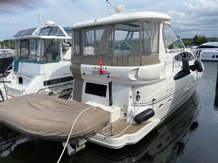 2007-45-cruisers-yachts-455-express-motor-yacht
