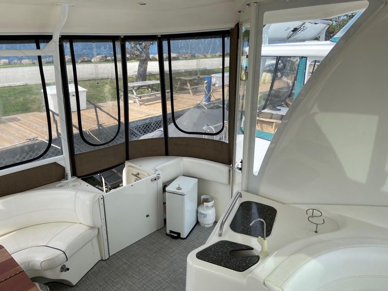 2007-45-cruisers-yachts-455-express-motor-yacht