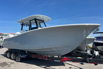 Sportsman Open 282 Center Console