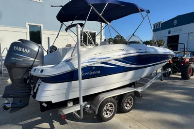 Hurricane SunDeck Sport 200 OB