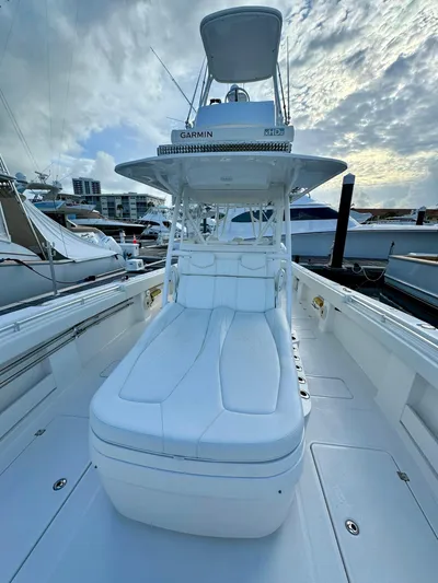 Lulu Yacht Photos Pics 2020 Invincible 35 Catamaran with sleek white deck and modern design at marina.