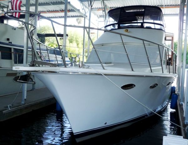 1998 Lien Hwa Full Motoryacht