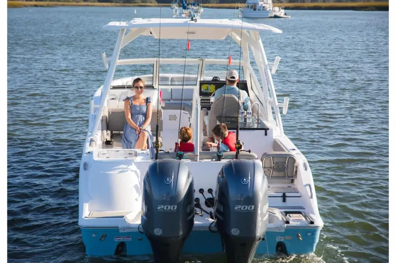  Yacht Photos Pics Manufacturer Provided Image