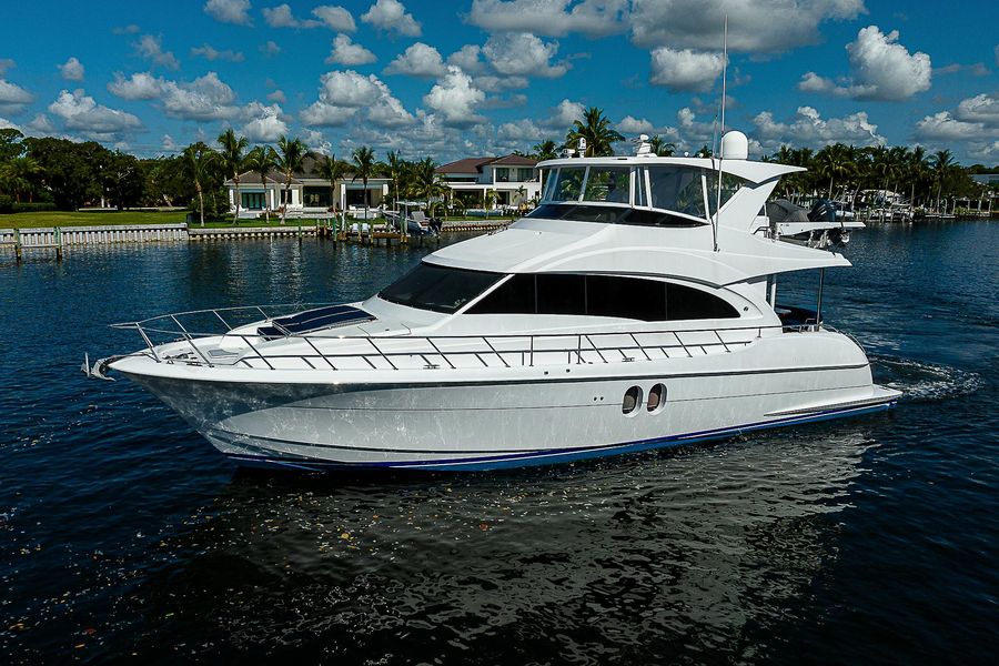 2011 Hatteras 60 Motor Yacht