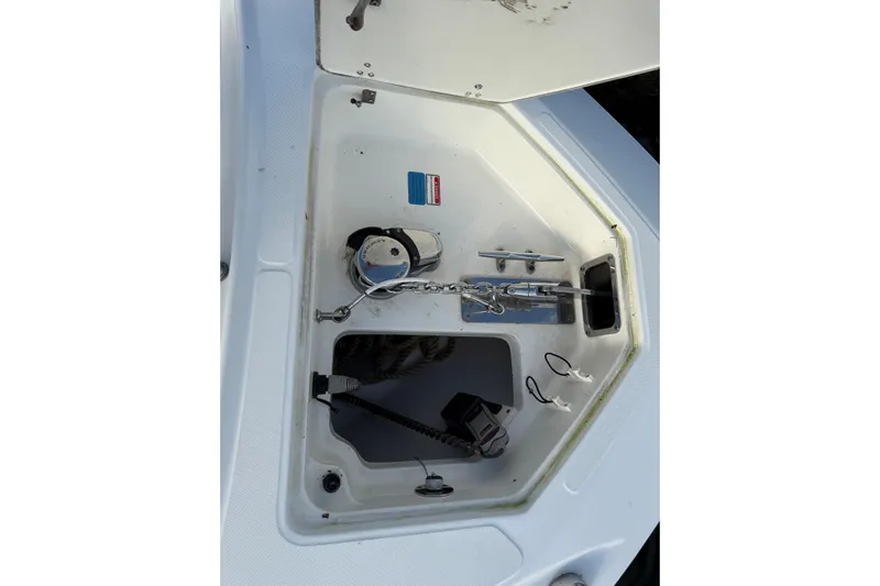 Overdraft Yacht Photos Pics Anchor compartment of a 2005 Boston Whaler 320 Outrage boat.
