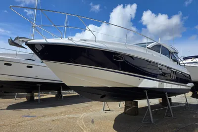 2012 Fairline Targa 38