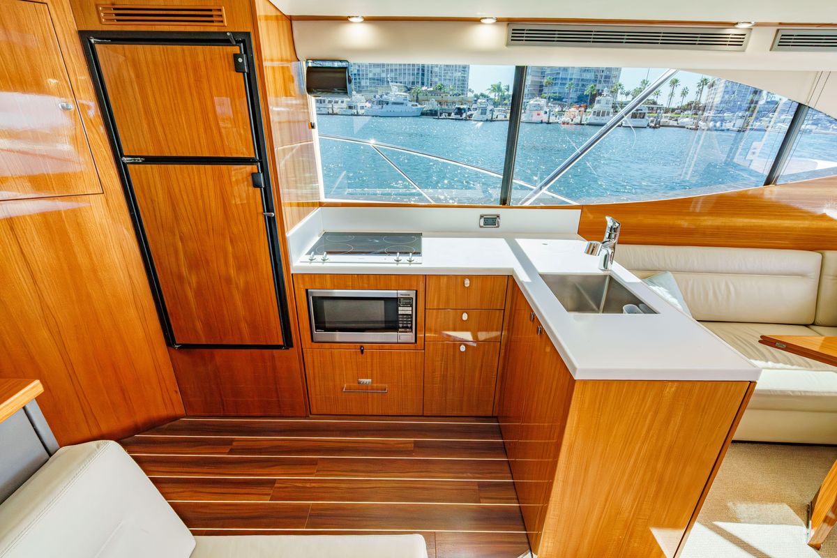 2014 Maritimo 47 