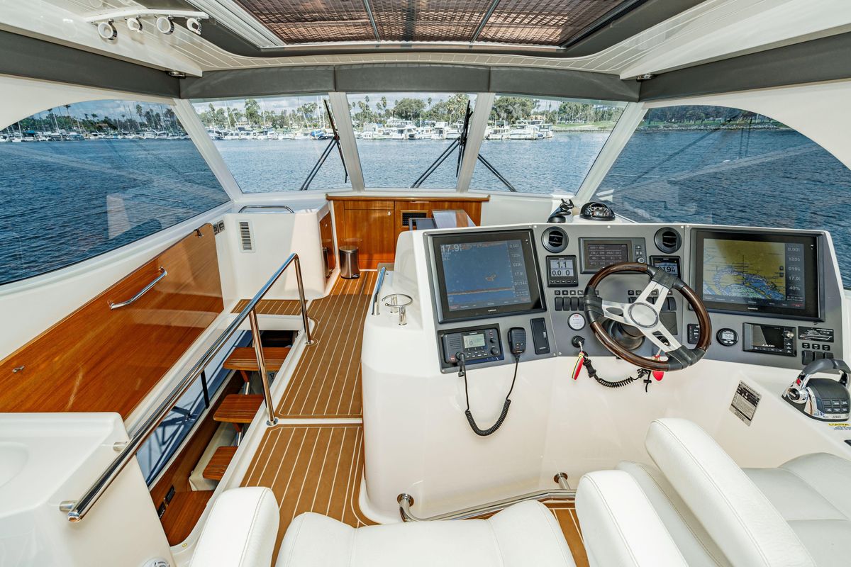 2014 Maritimo 47 