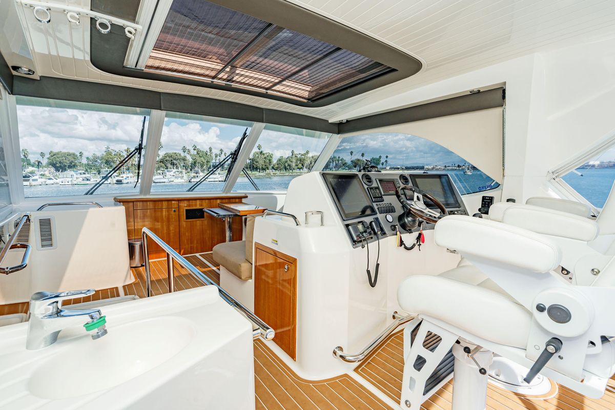 2014 Maritimo 47 