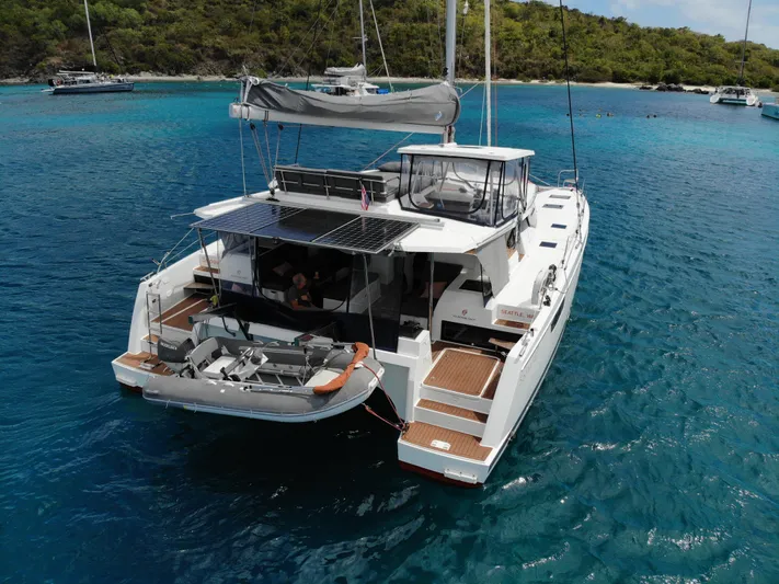 Superfly Yacht Photos Pics 