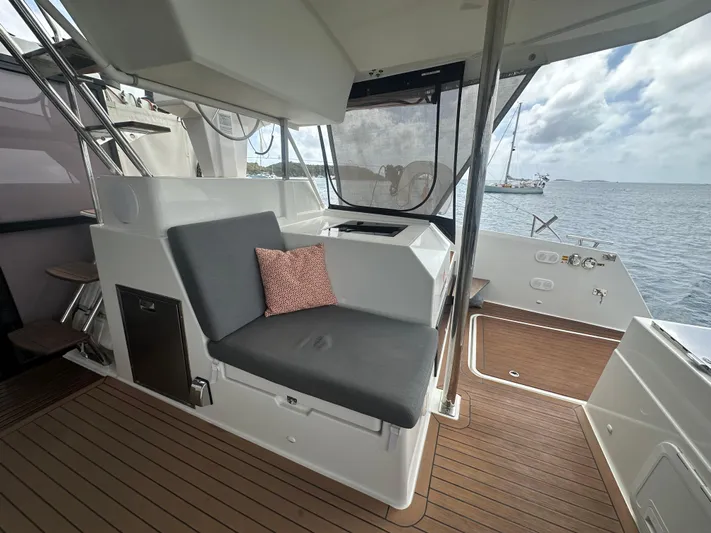 Superfly Yacht Photos Pics 