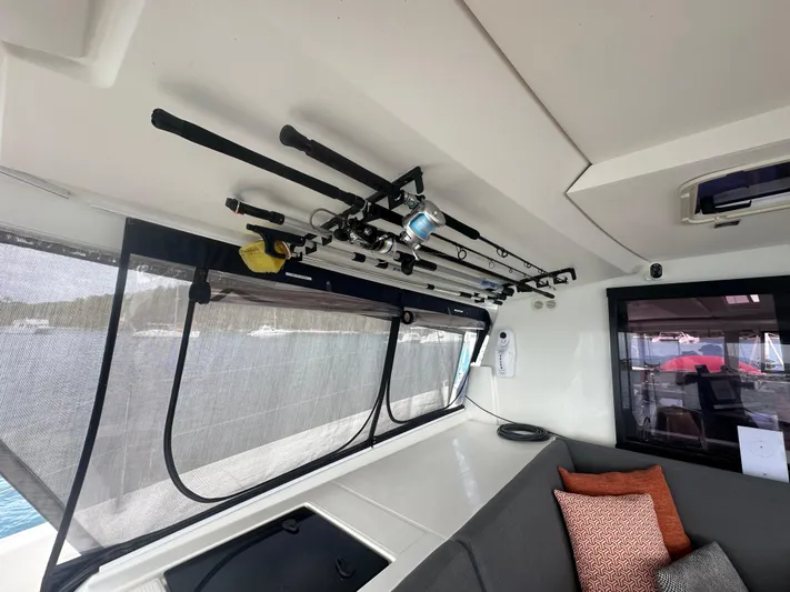 Superfly Yacht Photos Pics 