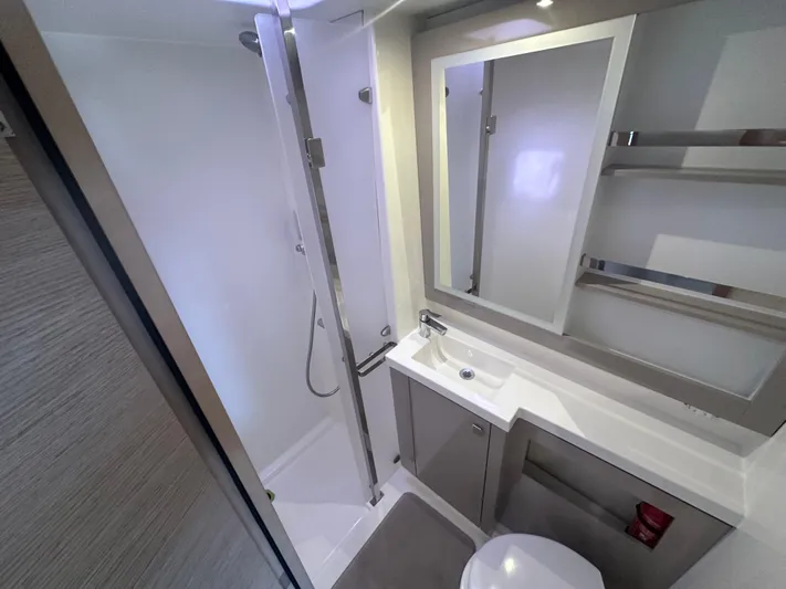 Superfly Yacht Photos Pics 