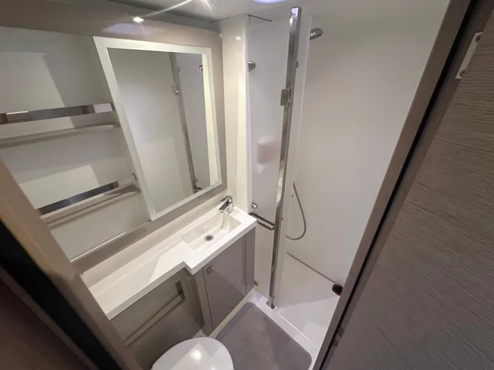 Superfly Yacht Photos Pics 