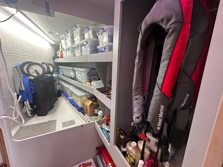 Superfly Yacht Photos Pics 