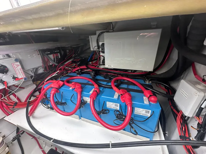 Superfly Yacht Photos Pics 