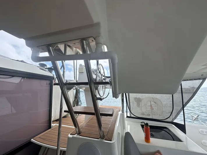 Superfly Yacht Photos Pics 