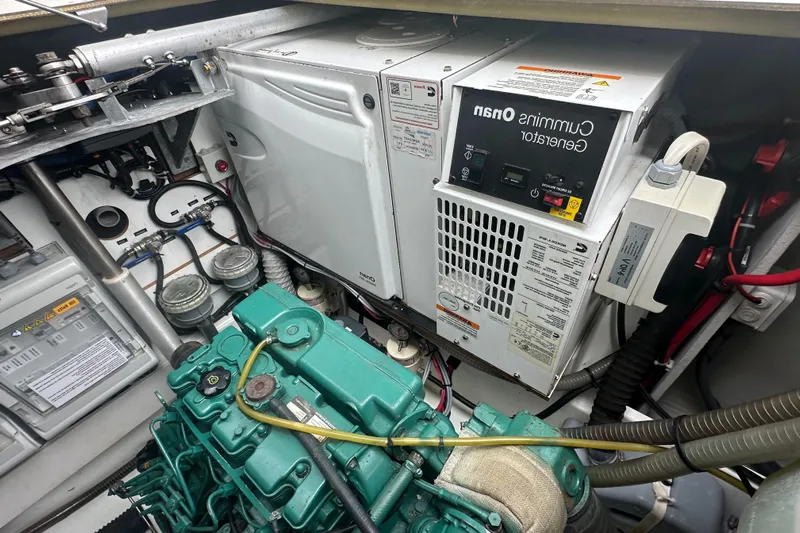 Superfly Yacht Photos Pics 