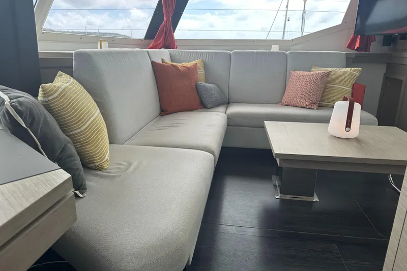 Superfly Yacht Photos Pics 