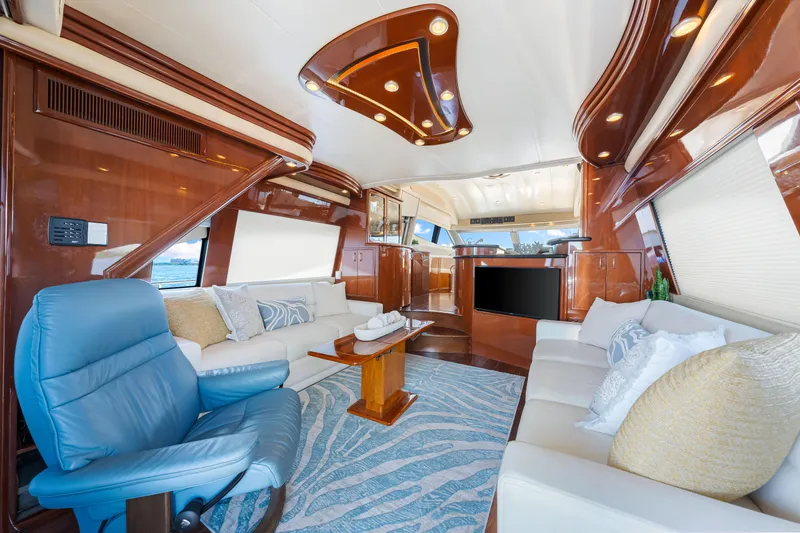 Victory Yacht Photos Pics 