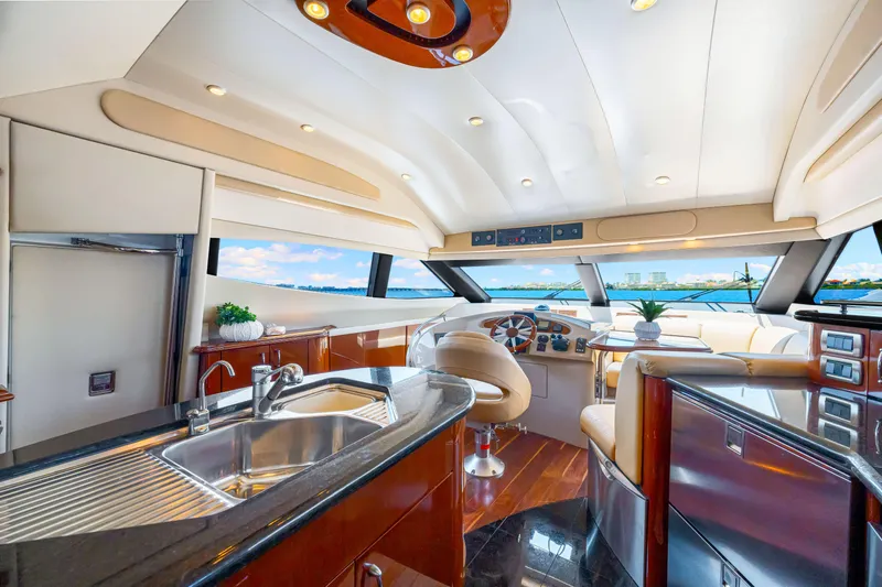 Victory Yacht Photos Pics 