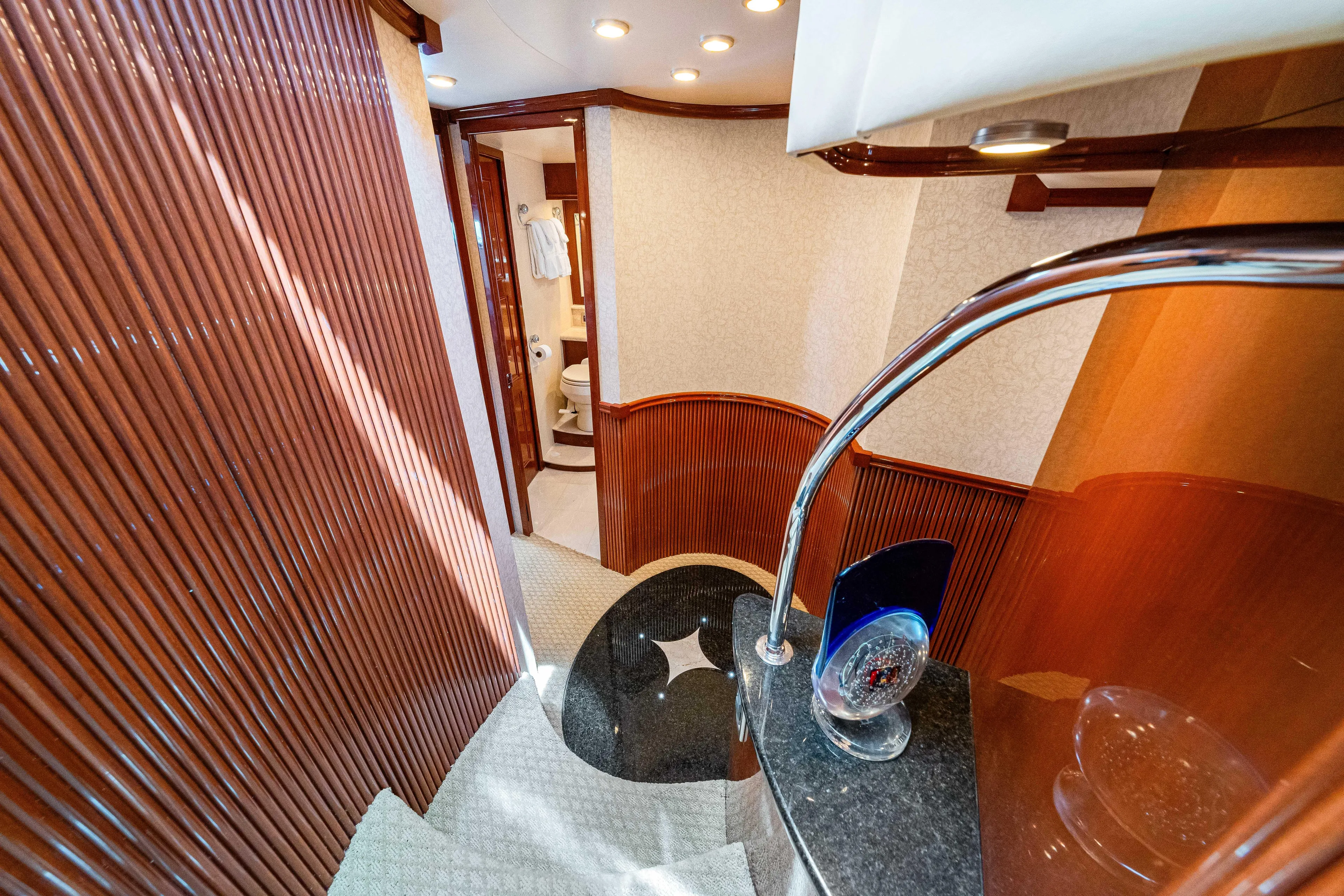 Victory Yacht Photos Pics 