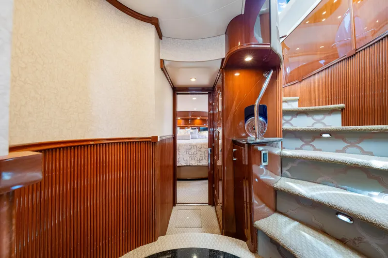 Victory Yacht Photos Pics 