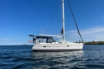 Hunter 356