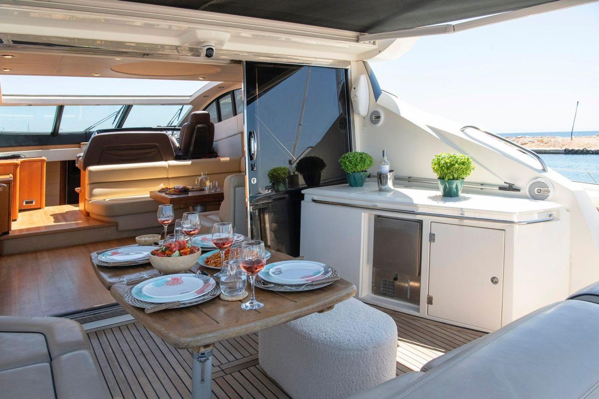 2008 Sunseeker 62 