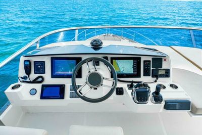 Yacht