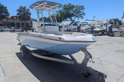 Yamaha Boats 195 FSH Sport