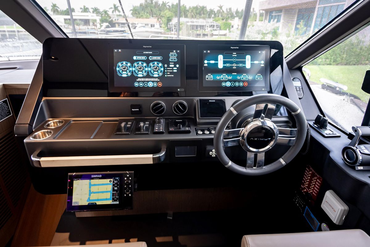 2022 Azimut 66 