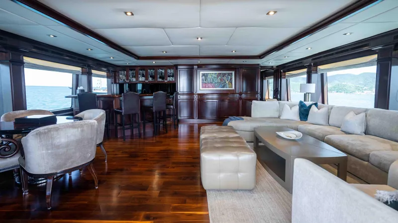 Mirabella Yacht Photos Pics 