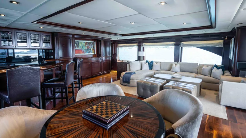 Mirabella Yacht Photos Pics 